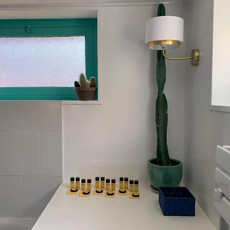 L'arrestoise, Maison Avec Terrasse Et Terrain Clos *